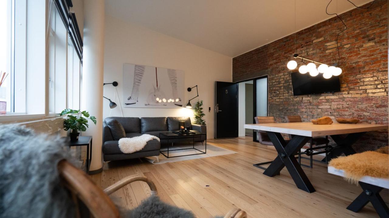 Broncks Apartment 5 - Modern 2-Bedroom In The Heart Of Tórshavn Esterno foto