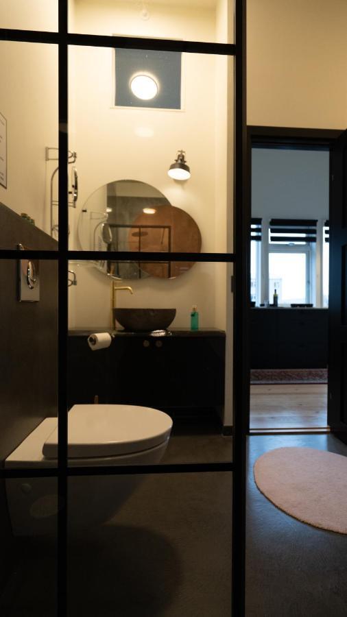 Broncks Apartment 5 - Modern 2-Bedroom In The Heart Of Tórshavn Esterno foto